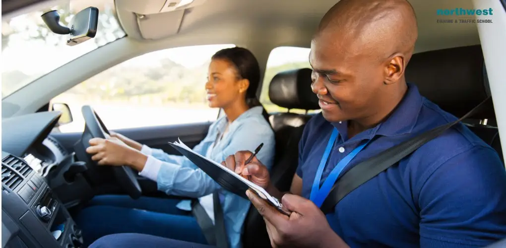 What to Expect from Your First Driving Lesson