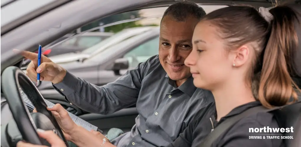  A Beginner's Guide to Driving Lessons – What to Expect, Tips for Success and Mistakes to Avoid